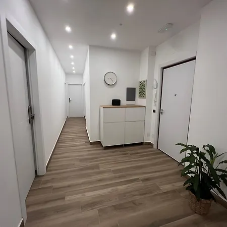 Suite 98